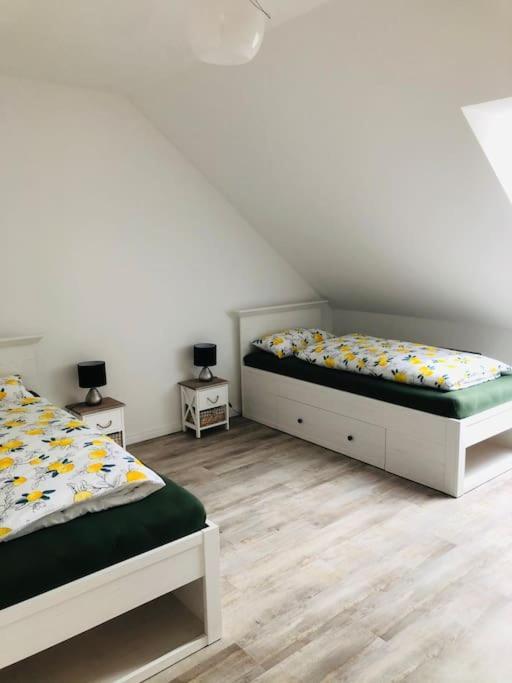 Holzmichl Lägenhet Varel Exteriör bild